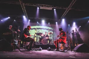 Dead Combo cancelam concertos de despedida&nbsp;