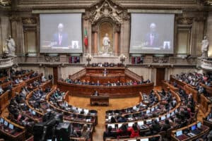 Parlamento comemora 200.º aniversário com curtos vídeos sobre a história parlamentar&nbsp;