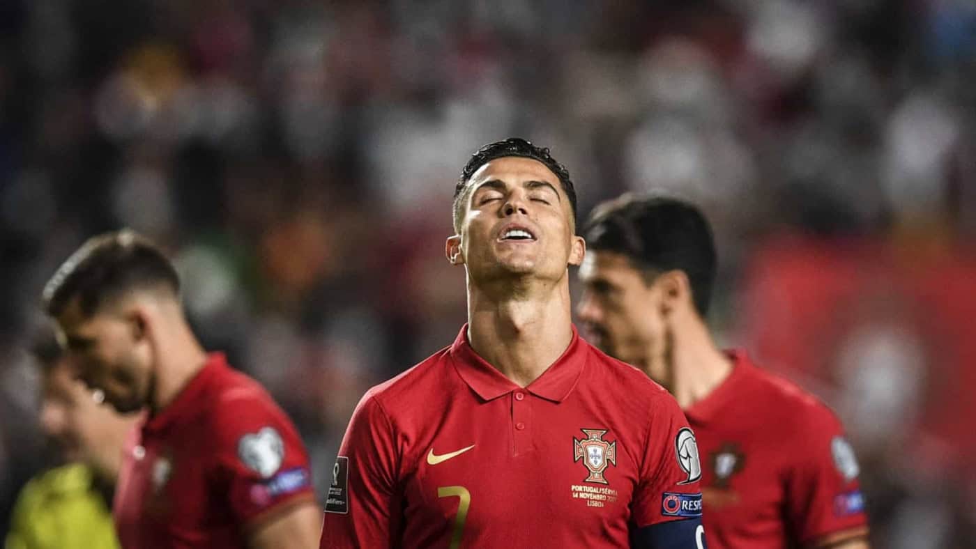 Portugal perde com a Sérvia e segue para os 'play-offs'