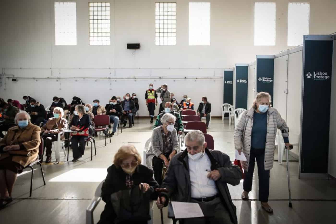 Quase 45 mil pessoas receberam reforço da vacina este fim de semana em Portugal