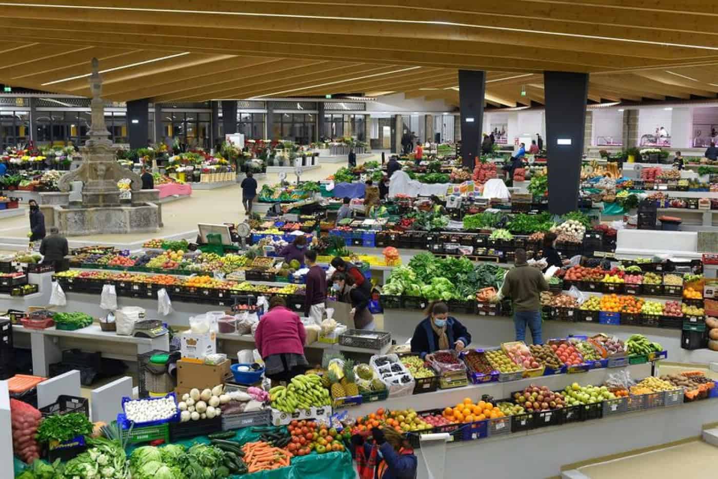 CDU apela à CMB para terminar com obrigatoriedade de horário para comerciantes da Praça