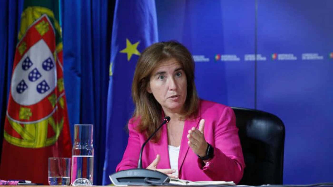 Governo aprova subida do salário mínimo para 705 euros a partir de janeiro