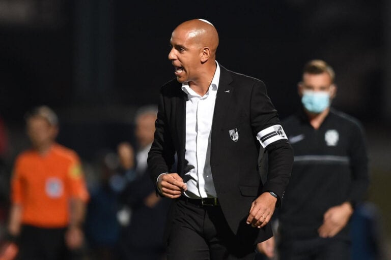 Pepa pede "paciência" aos jogadores do Vitória SC para vencer Tondela