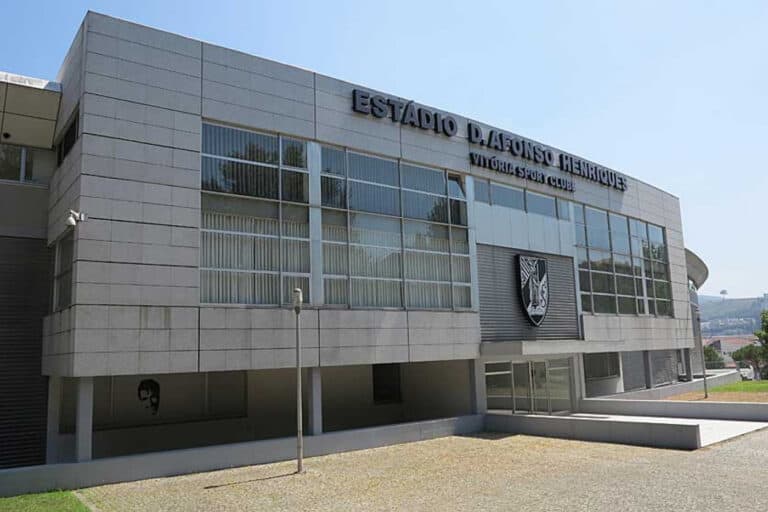 SAD do Vitória SC aprova plano para amealhar 10 milhões de euros