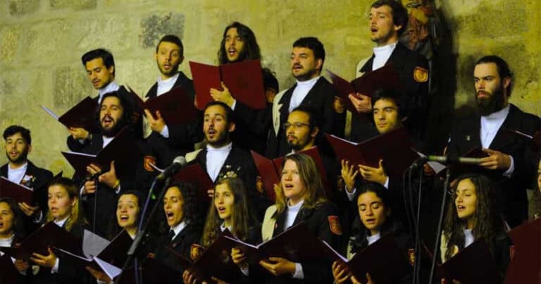 Concerto de Natal do CAUM vai ajudar o projeto ‘Virar a Página’
