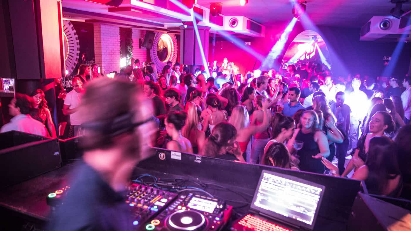 Discotecas fecham a 26 de dezembro. Conselho de Ministros discute novas medidas