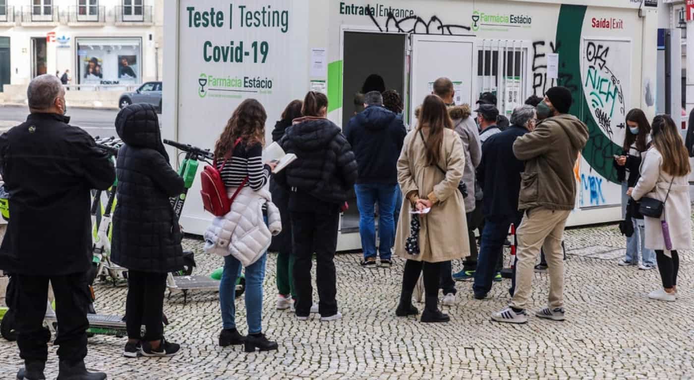 Portugal regista novo máximo diário com 26.867 novos casos