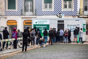 DGS reduz período de isolamento de dez para sete dias