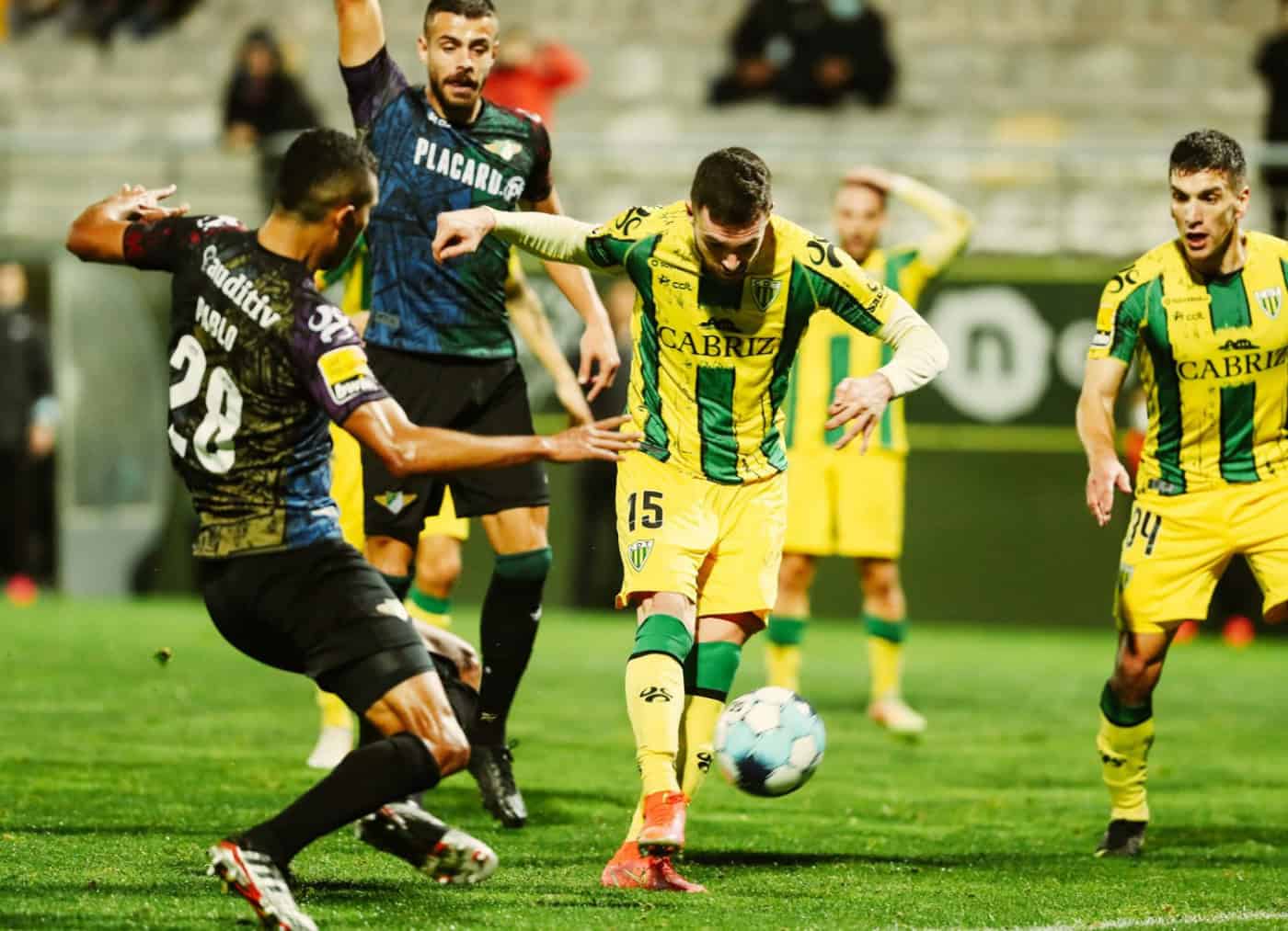 Moreirense perde ao cair do pano em Tondela