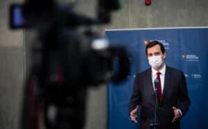 Governo admite suspender isolamento para permitir voto a 30 de janeiro