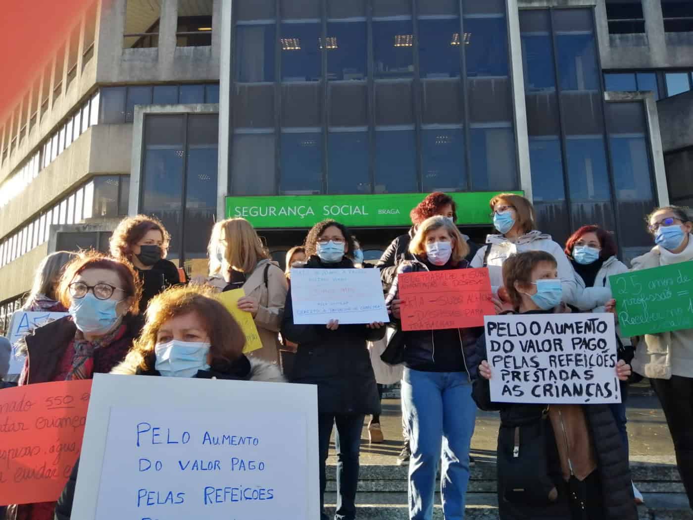 Grupo de amas quer ser recebido pelo diretor da Segurança Social de Braga