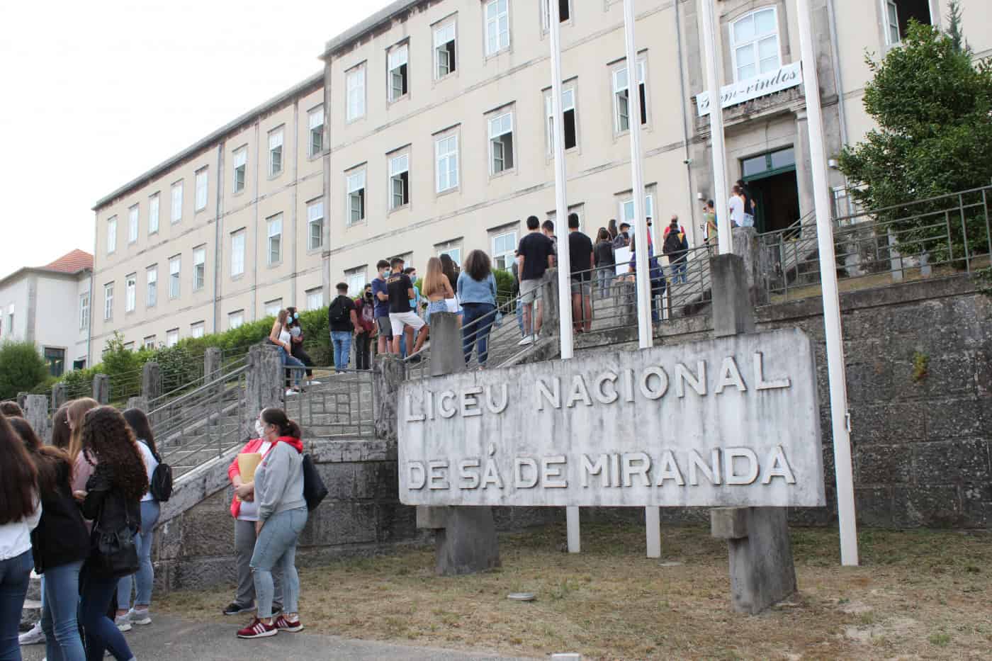 Agrupamentos de escolas de Braga iniciam testes à covid-19 ainda esta semana&nbsp;