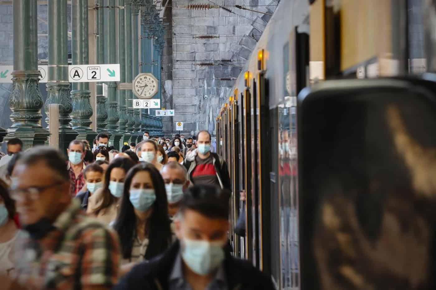 Só oito concelhos estão abaixo do nível máximo de incidência de infeções