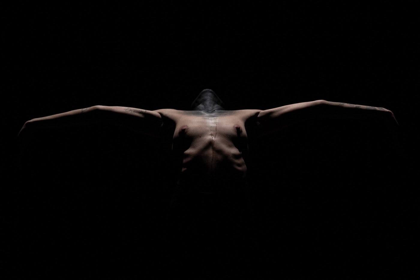 Joana Castro apresenta espetáculo de dança autobiográfico sobre a ideia de morte