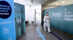 'Casa aberta' disponível para vacinação de pessoas acima dos 45 anos&nbsp;