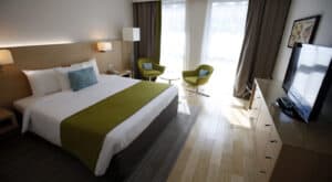 Dormidas no turismo aumentam 45,2% em 2021, mas descem 46,6% face a 2019&nbsp;