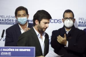 CDS terá congresso para eleger novo líder a 9 e 10 de abril&nbsp;