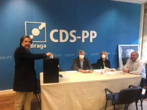 Altino Bessa continua na liderança da concelhia do CDS por mais dois anos&nbsp;&nbsp;