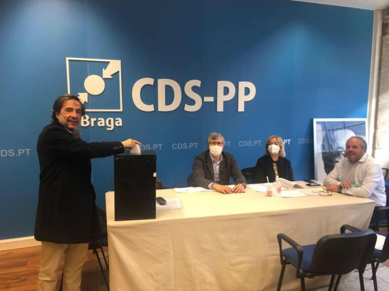 Altino Bessa continua na liderança da concelhia do CDS por mais dois anos