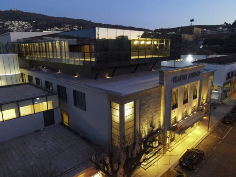 Garagem Avenida vai originar novas ofertas educativas na EAAD