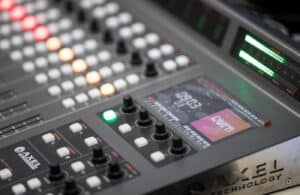 No Dia Mundial da Rádio UNESCO desafia a refletir sobre a confiança