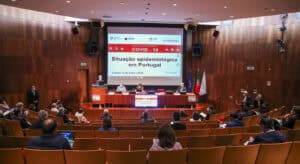 Peritos analisam hoje possibilidade de aliviar algumas restrições