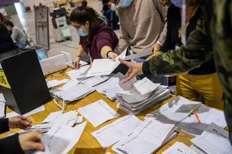 CNE marca 12 e 13 de março para repetição das eleições no círculo da Europa