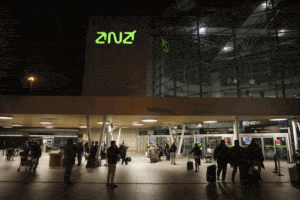 Passageiros nos aeroportos sobem 39,3% em 2021, mas para menos de metade de 2019&nbsp;