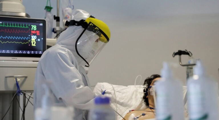 Mais 5.789 infeções e 35 mortes por Covid-19 nas últimas 24 horas