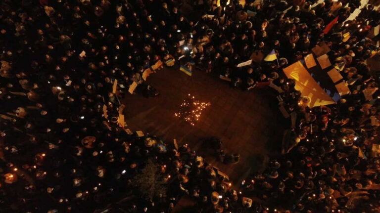 Centenas juntam-se em Braga contra a invasão russa