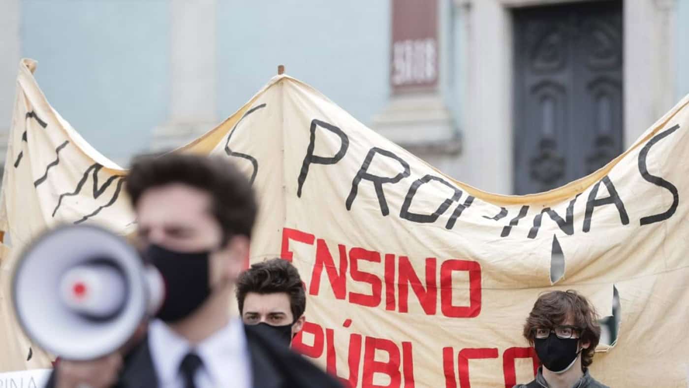 Estudantes do superior têm quase 40 milhões de euros de propinas em atraso