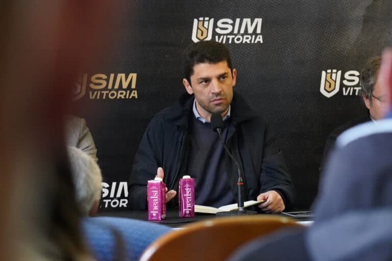 Alex Costa propõe aumento de capital da SAD e reforço do número de infraestruturas