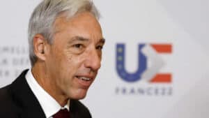 Ministro da Defesa convoca Conselho Superior Militar para esta quarta-feira&nbsp;