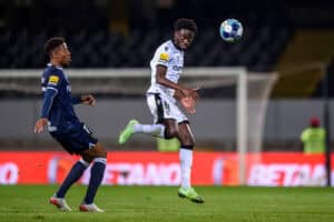 Vitória SC dá a volta ao Famalicão e isola-se no sexto lugar da I Liga