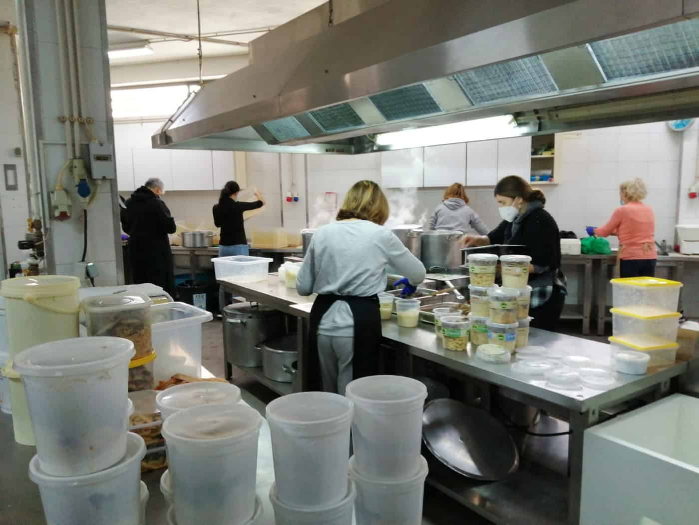 Virar a Página apela a donativos para enviar novo autocarro humanitário