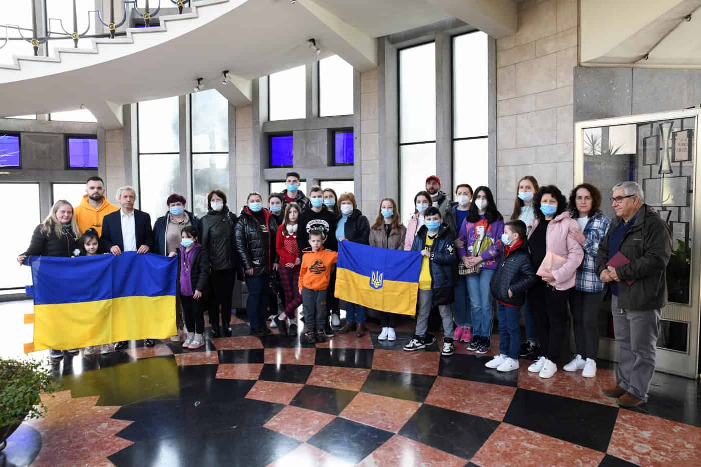 Apoios sociais da Câmara de Famalicão chegam aos refugiados ucranianos