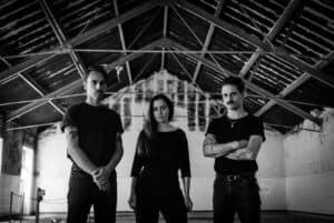 Linda Martini regressam ao Theatro Circo&nbsp;com 'ERRÔR'&nbsp;