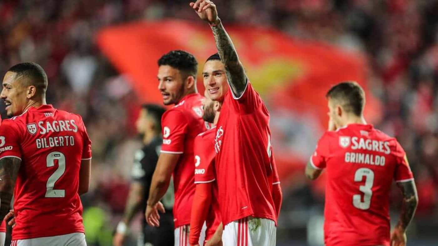 Benfica defronta Liverpool nos quartos da Liga dos Campeões