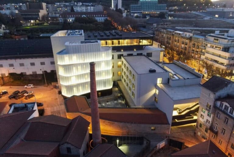 Guimarães recebe encontro internacional de artistas caminhantes