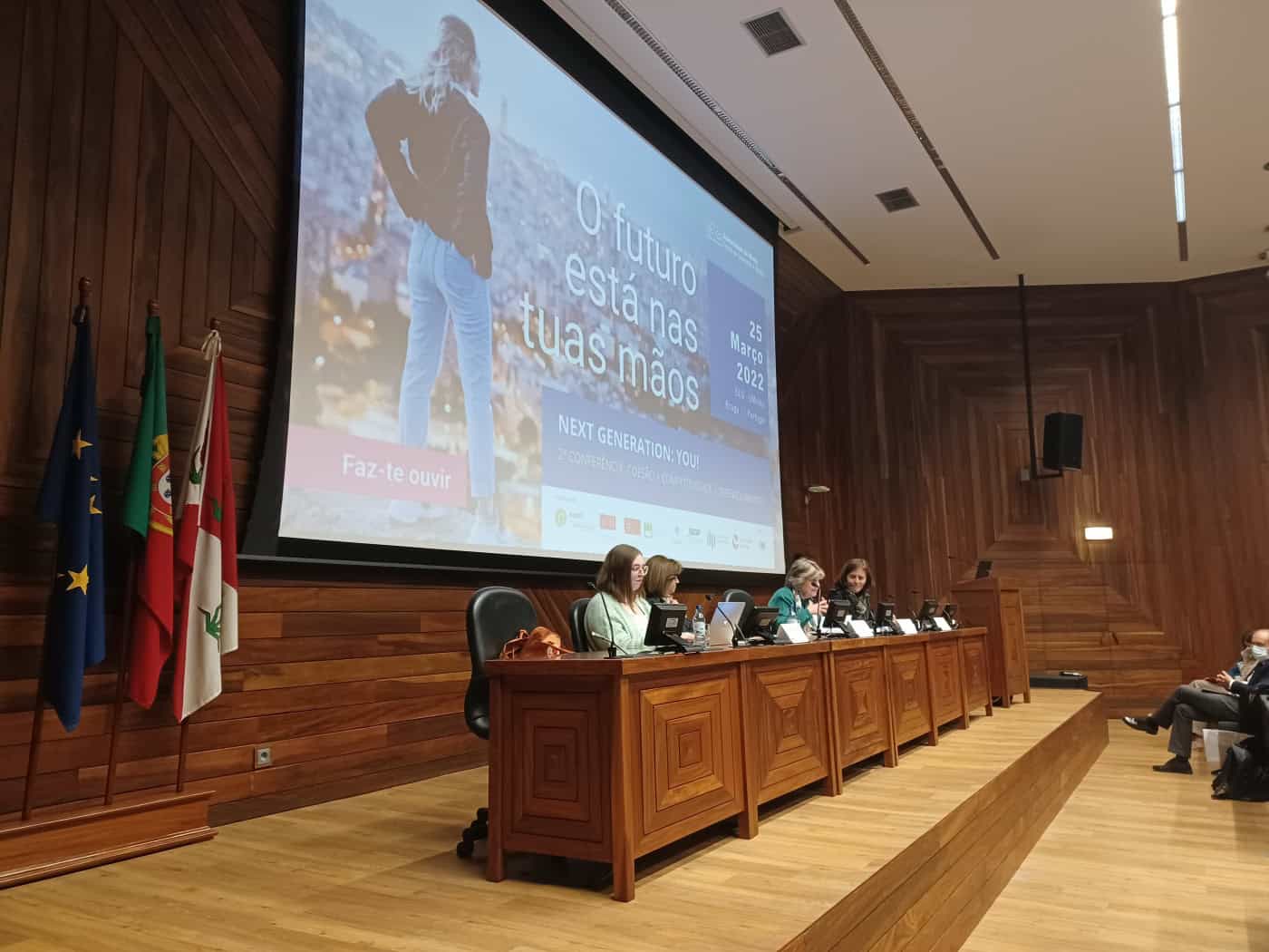 "Precisamos muito que os jovens se interessem pela Europa"