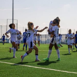 Equipa feminina do FC Famalicão mais perto do Jamor