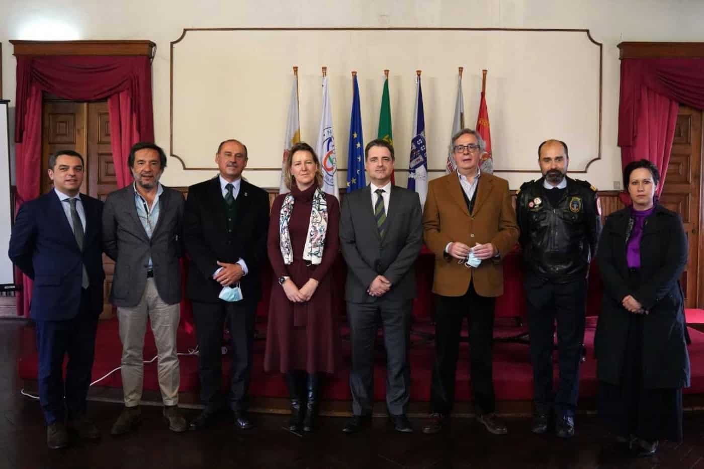 Bombeiros Voluntários passam a usufruir de desconto na aquisição do passe dos TUB