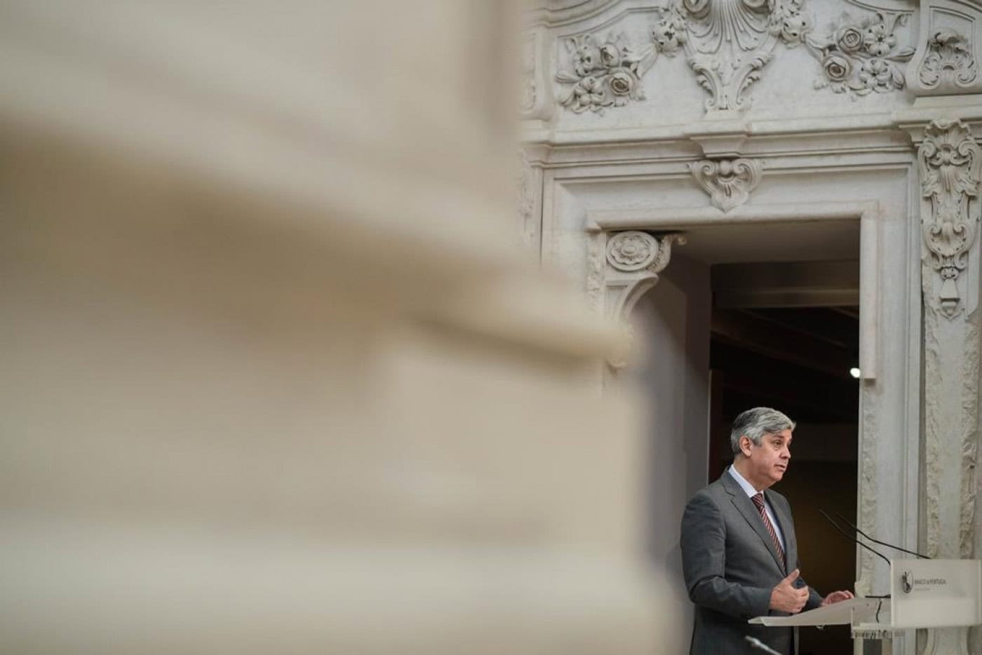 Dívida pública aumenta para 274.800 mil milhões em fevereiro&nbsp;