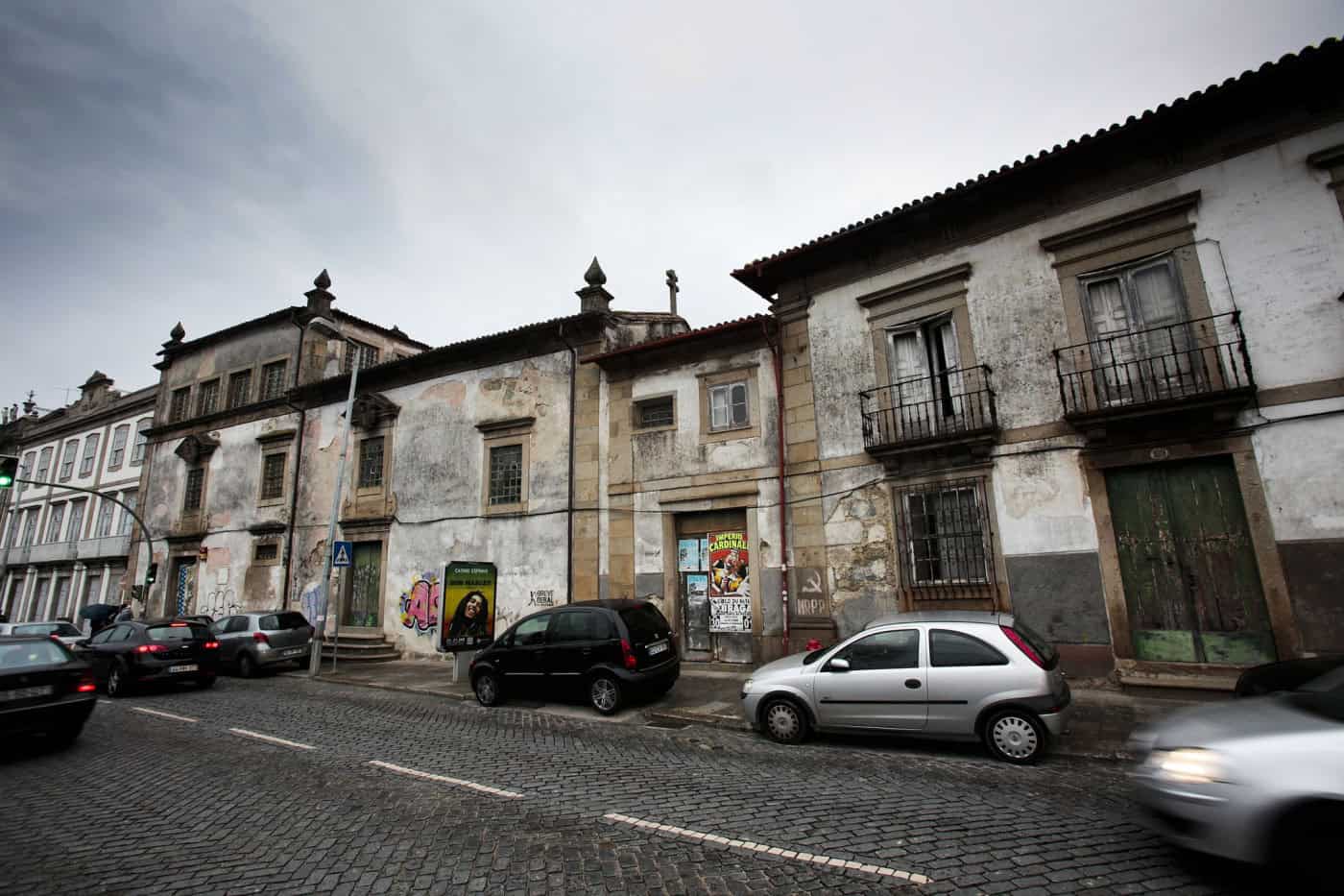 Comentadores do Praça do Município contra novo parque subterrâneo no centro