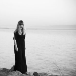 Theatro Circo recebe concerto "dinâmico" de Emily Jane White