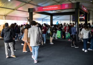 “A universidade quer estar voltada para fora das suas paredes e dos seus muros"