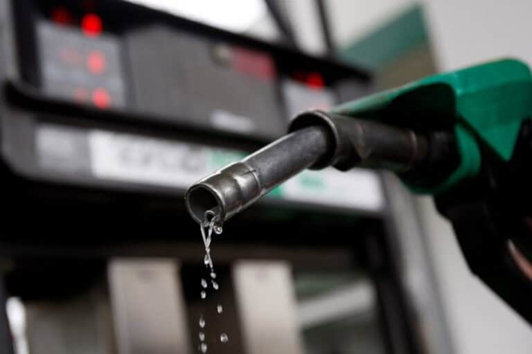 Gasóleo sobe 4 cêntimos a partir de hoje e preço da gasolina mantém-se