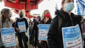 Docentes entregam esta terça-feira no parlamento petição pelo fim da precariedade&nbsp;