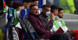 Carlos Carvalhal quer vencer FC Porto, "adversário mais difícil" atualmente
