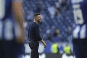 Sérgio Conceição diz que quer "ganhar títulos" independentemente do cenário